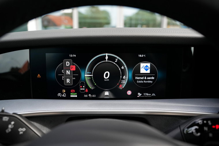 Vehicle Image 13