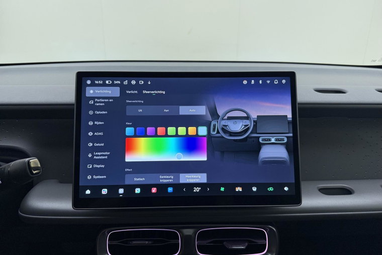 Vehicle Image 37
