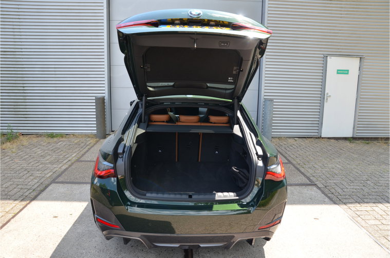 Vehicle Image 35