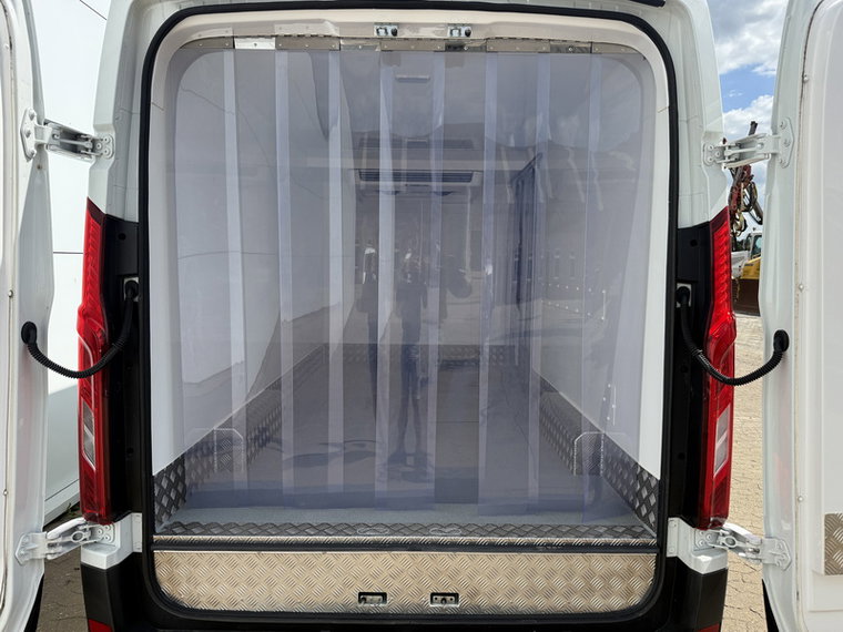 Vehicle Image 13