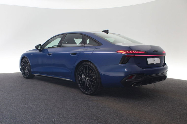 Vehicle Image 45