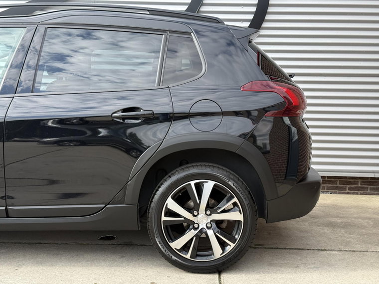 Vehicle Image 36