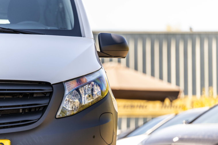 Vehicle Image 10