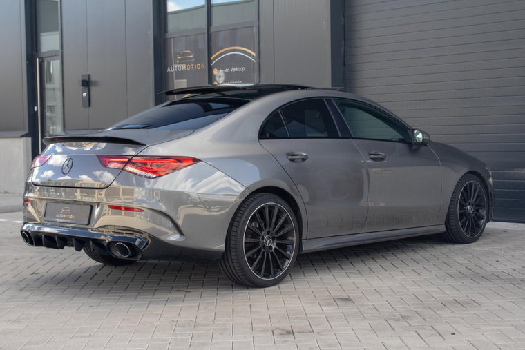 Vehicle Image 40