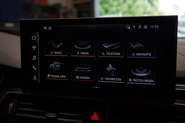 Vehicle Image 22