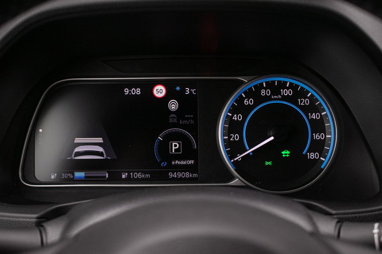 Vehicle Image 17