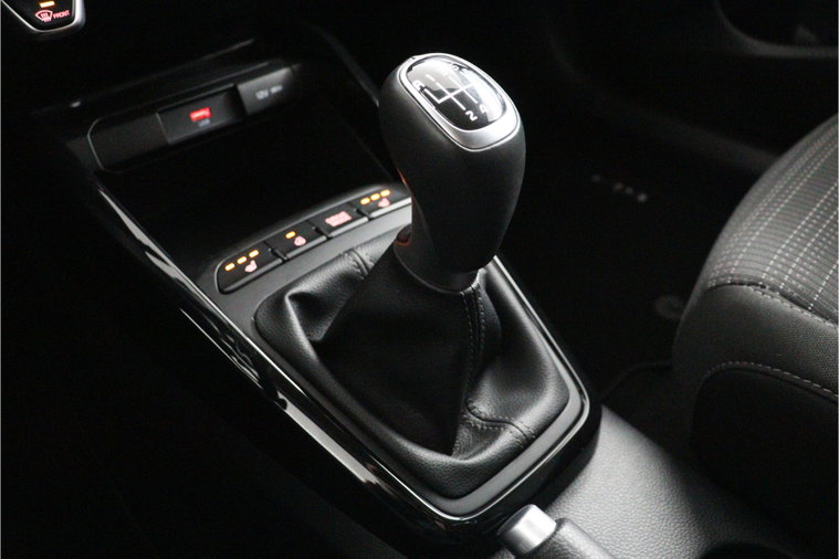 Vehicle Image 31