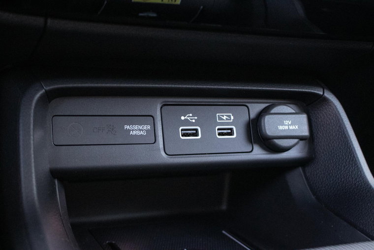 Vehicle Image 26