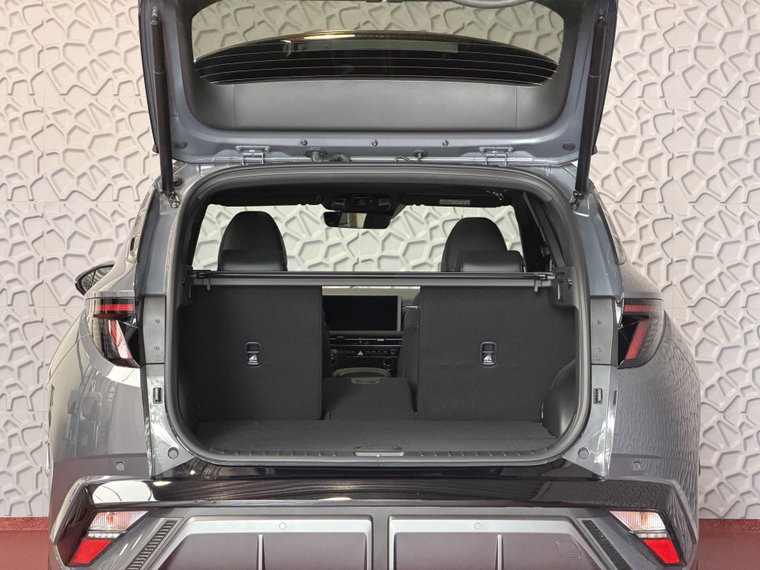 Vehicle Image 48