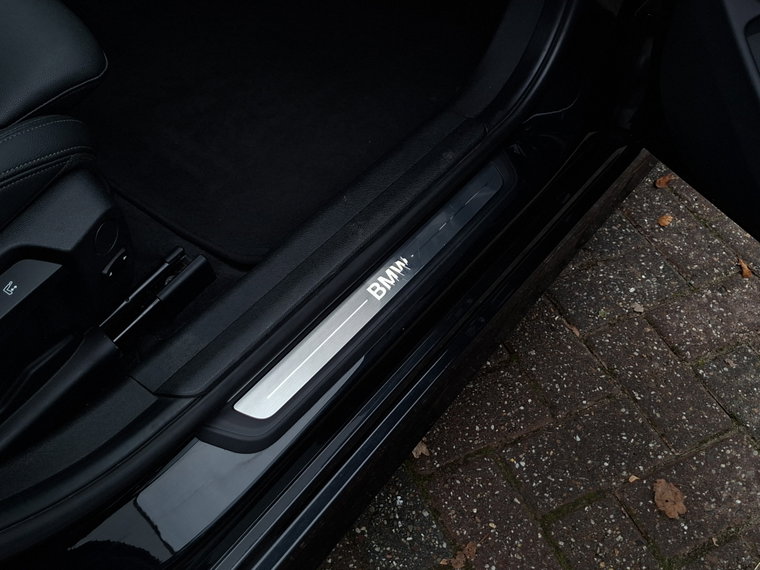 Vehicle Image 37