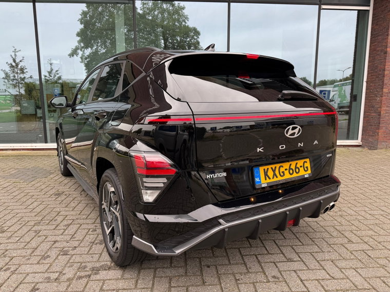 Vehicle Image 36