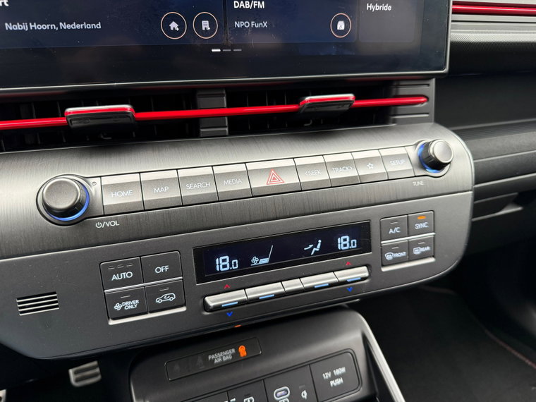 Vehicle Image 38
