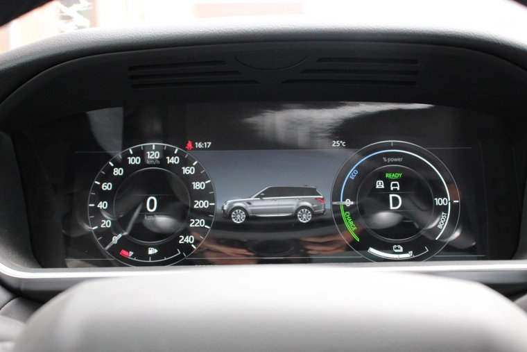Vehicle Image 16