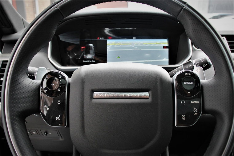 Vehicle Image 17