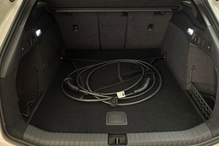 Vehicle Image 39