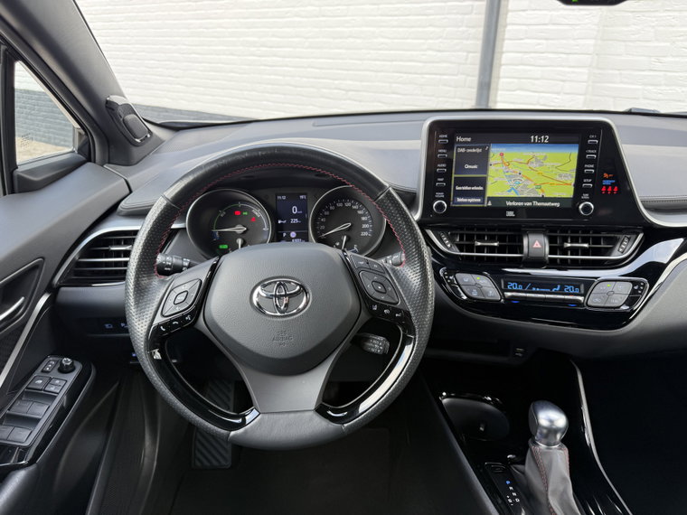 Vehicle Image 12