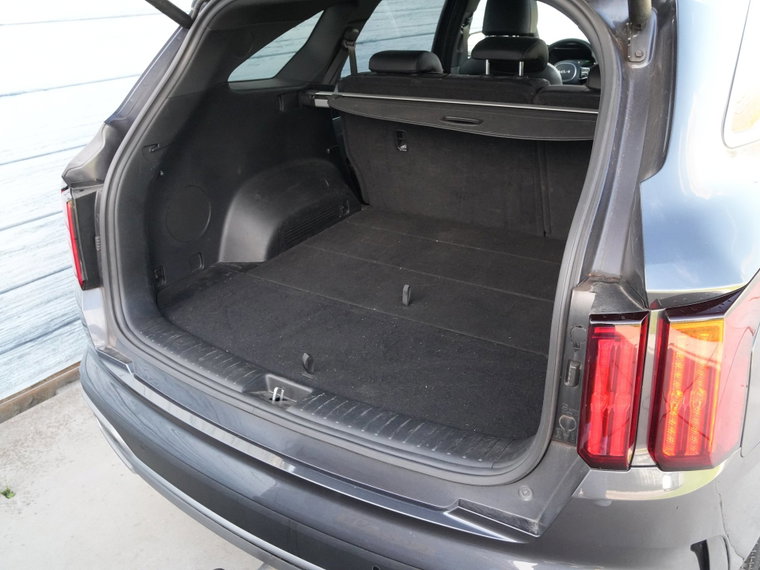 Vehicle Image 38