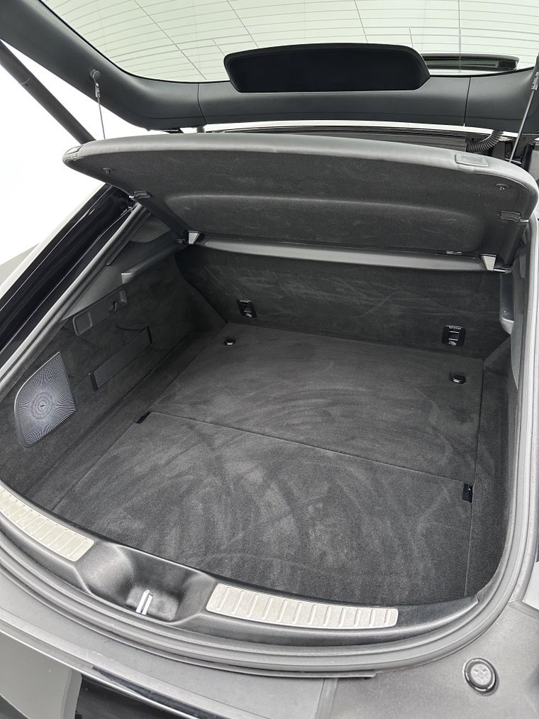 Vehicle Image 36