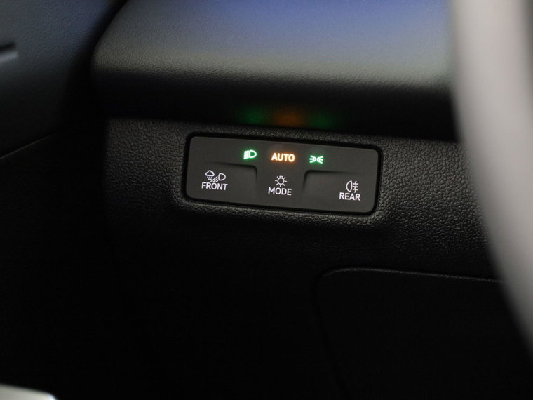 Vehicle Image 26