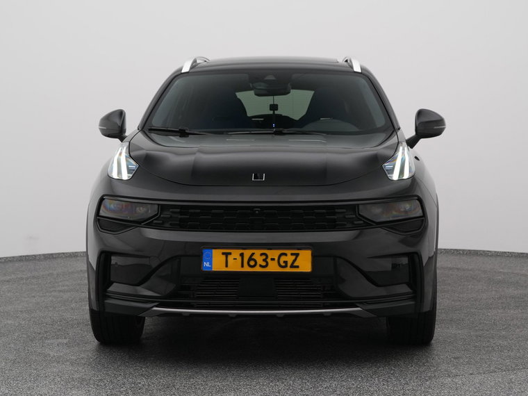 Vehicle Image 9