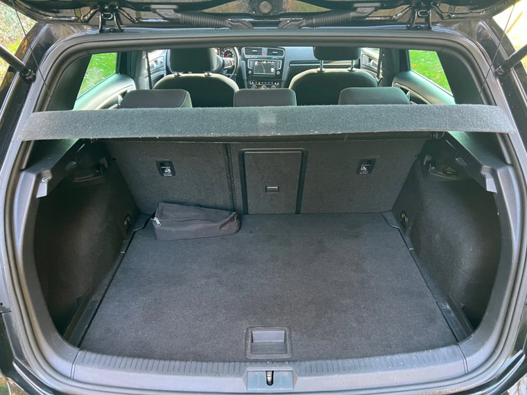 Vehicle Image 33