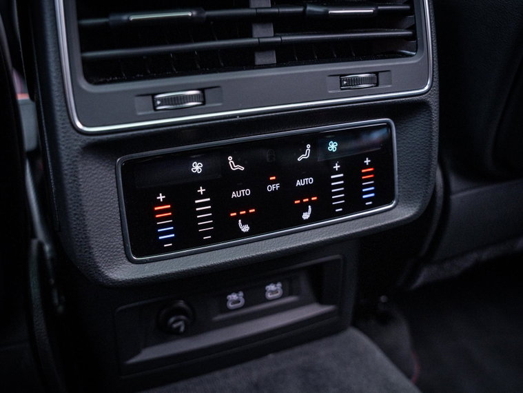 Vehicle Image 53