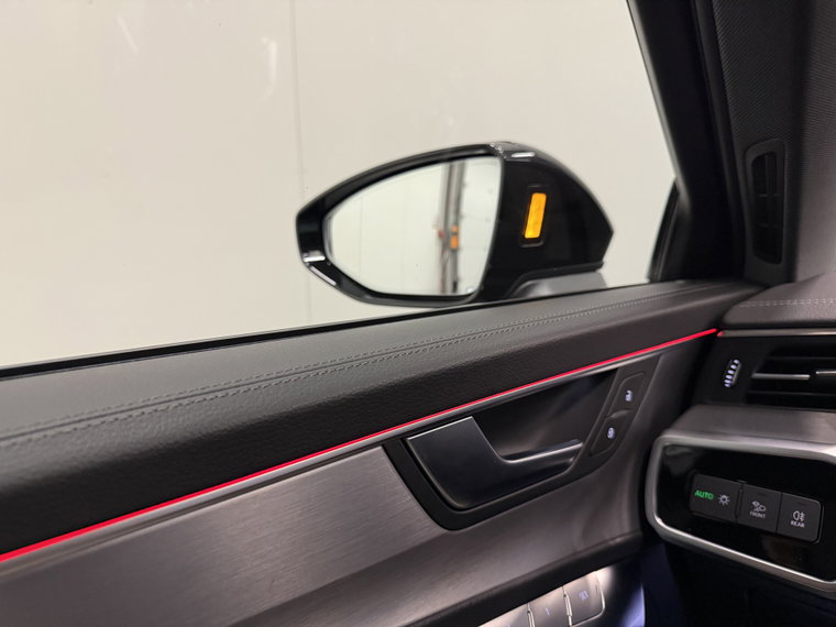 Vehicle Image 39