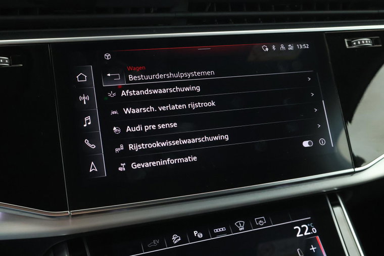 Vehicle Image 37