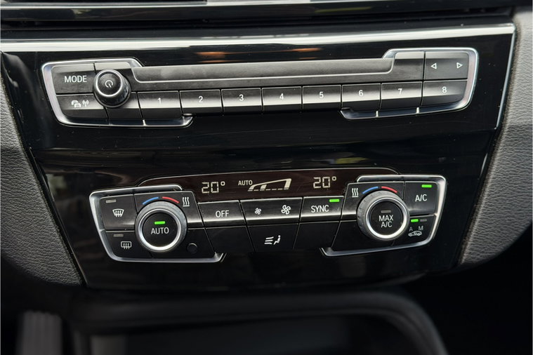 Vehicle Image 42