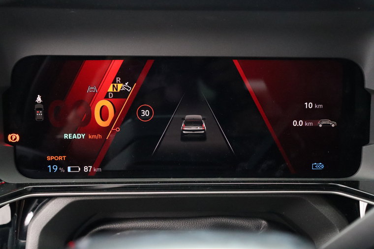 Vehicle Image 9
