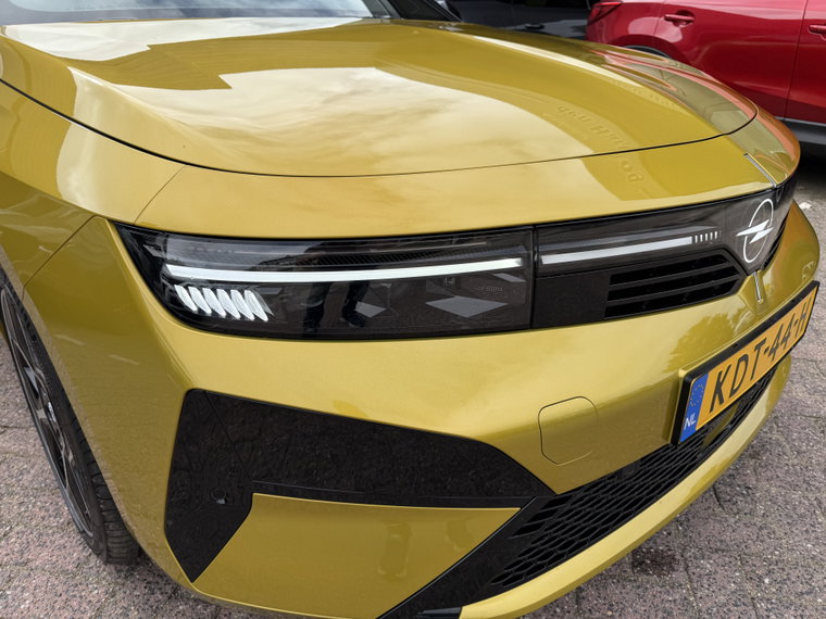 Vehicle Image 43