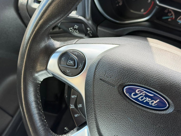 Vehicle Image 34