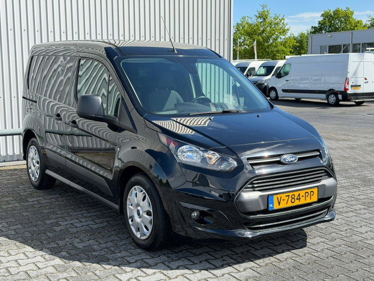 Vehicle Image 35