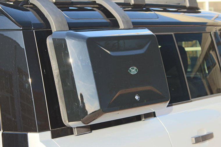 Vehicle Image 16