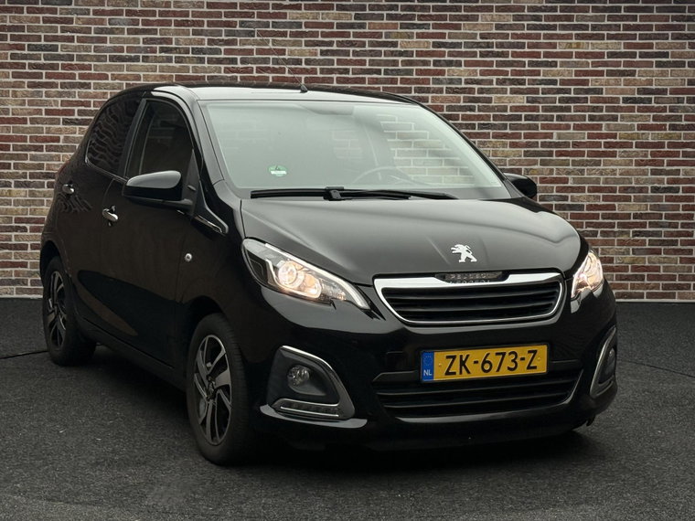 Vehicle Image 22