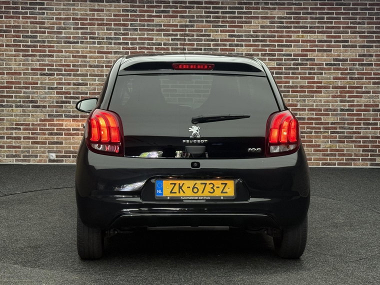 Vehicle Image 24