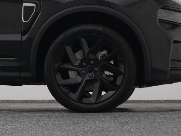 Vehicle Image 42