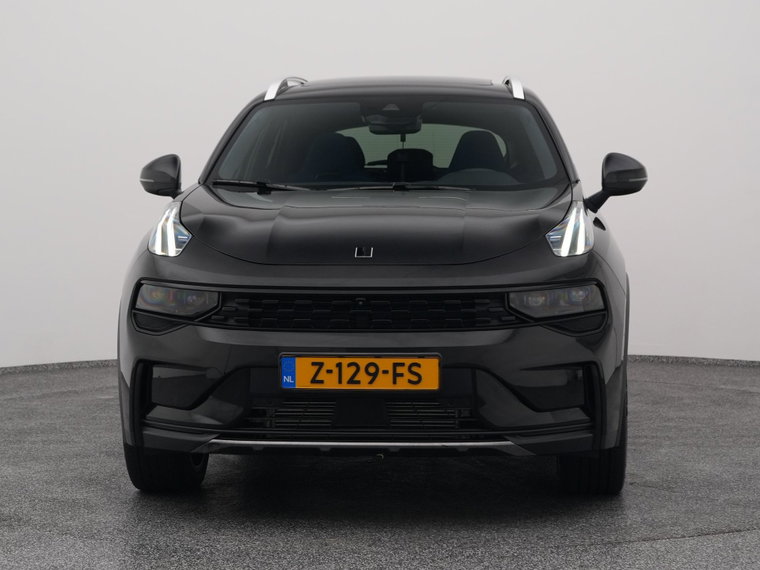 Vehicle Image 9