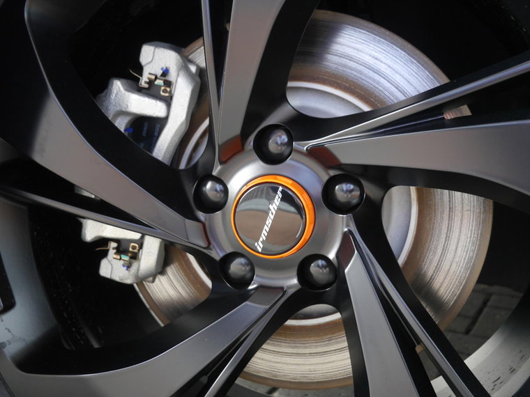 Vehicle Image 8
