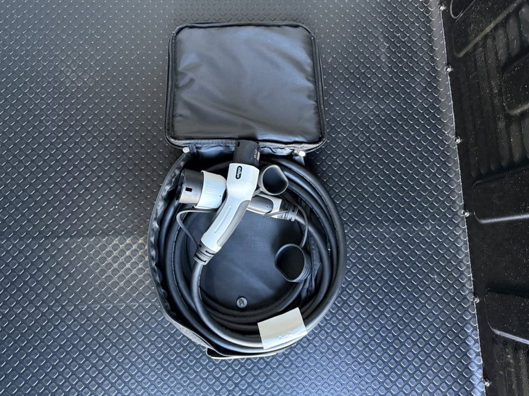 Vehicle Image 33