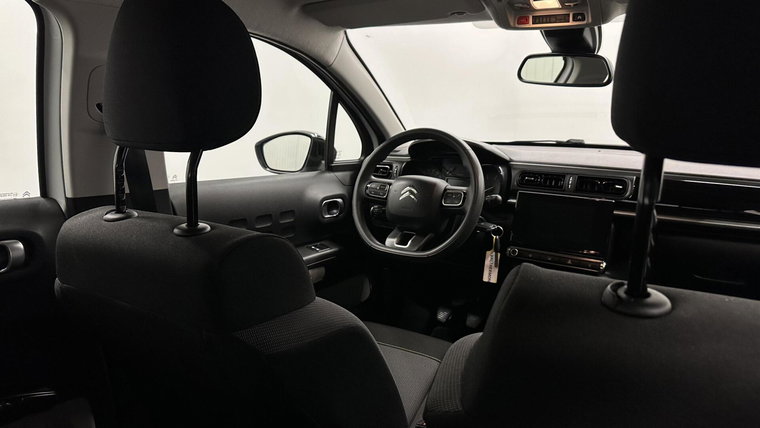 Vehicle Image 20