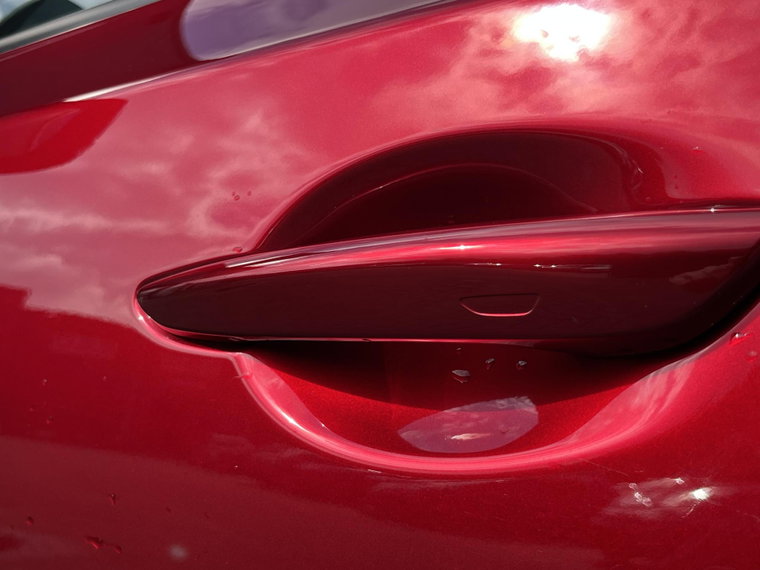 Vehicle Image 30