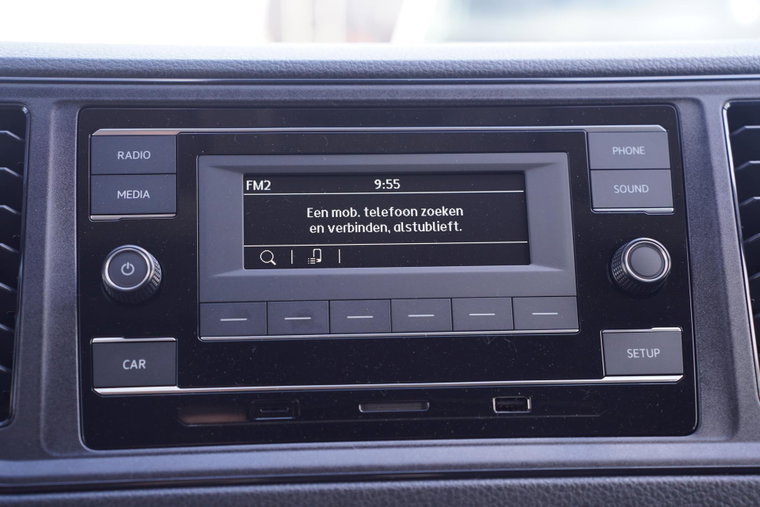 Vehicle Image 33