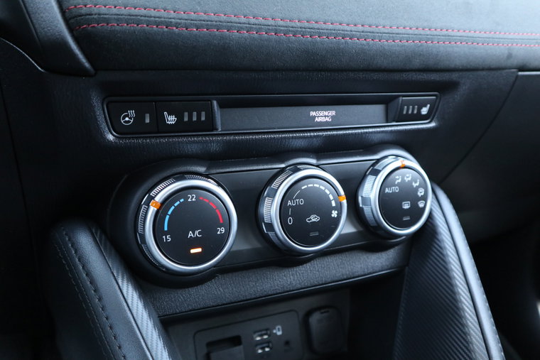 Vehicle Image 26