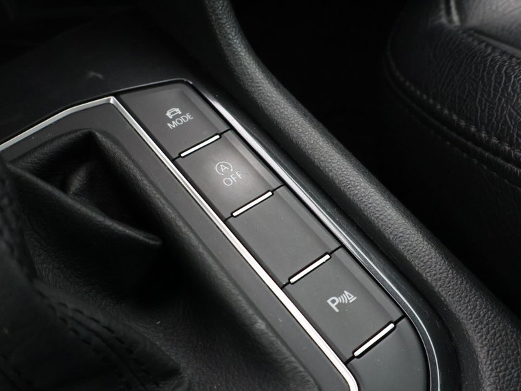 Vehicle Image 52
