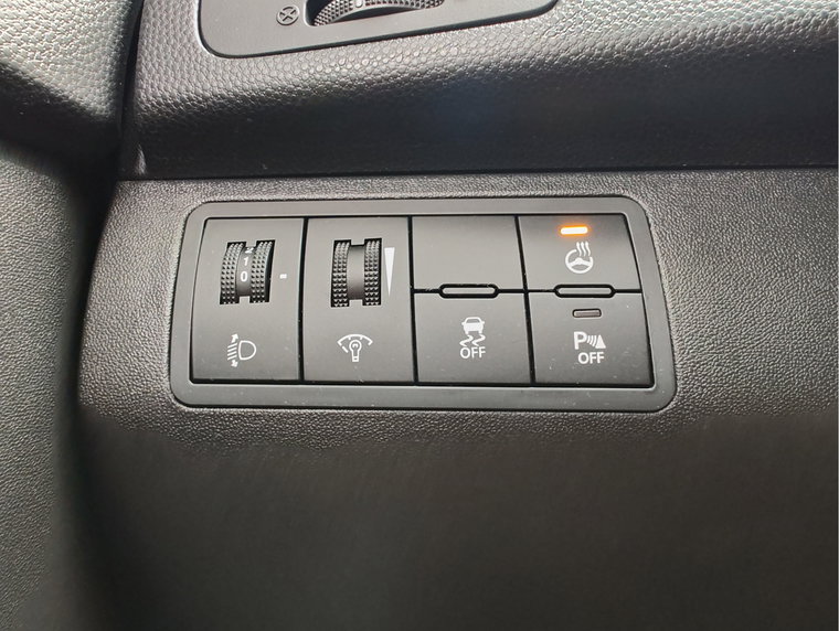 Vehicle Image 26