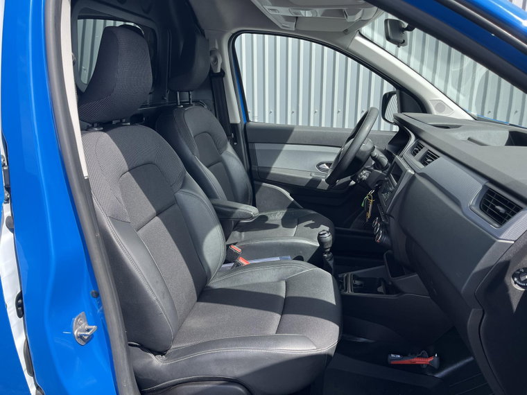 Vehicle Image 28