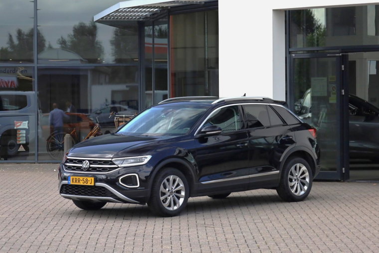 Vehicle Image 35