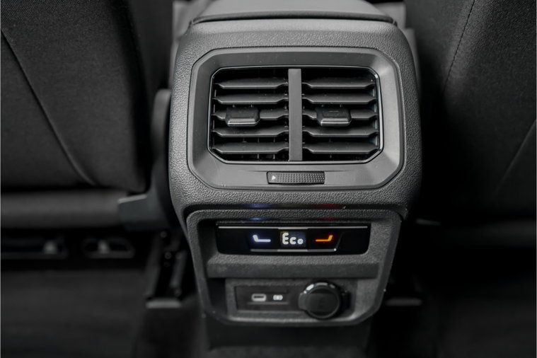 Vehicle Image 47