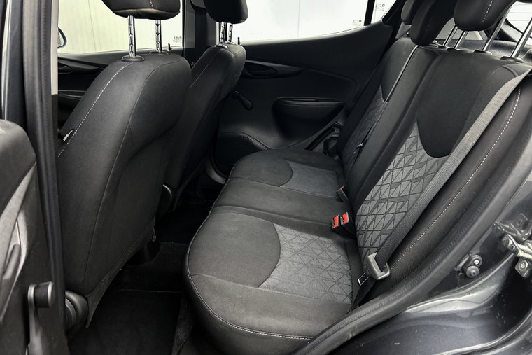 Vehicle Image 24